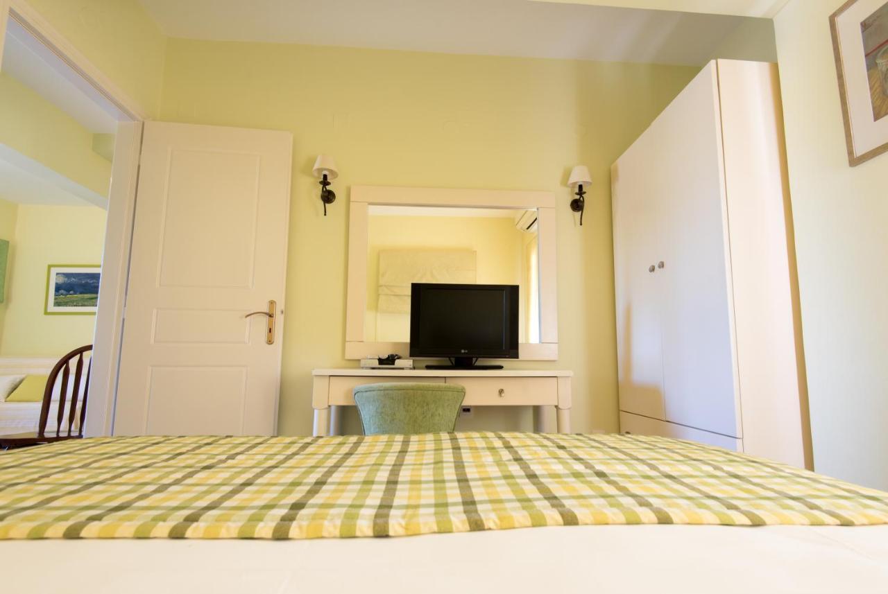 Myrties Boutique Apartments Exteriör bild