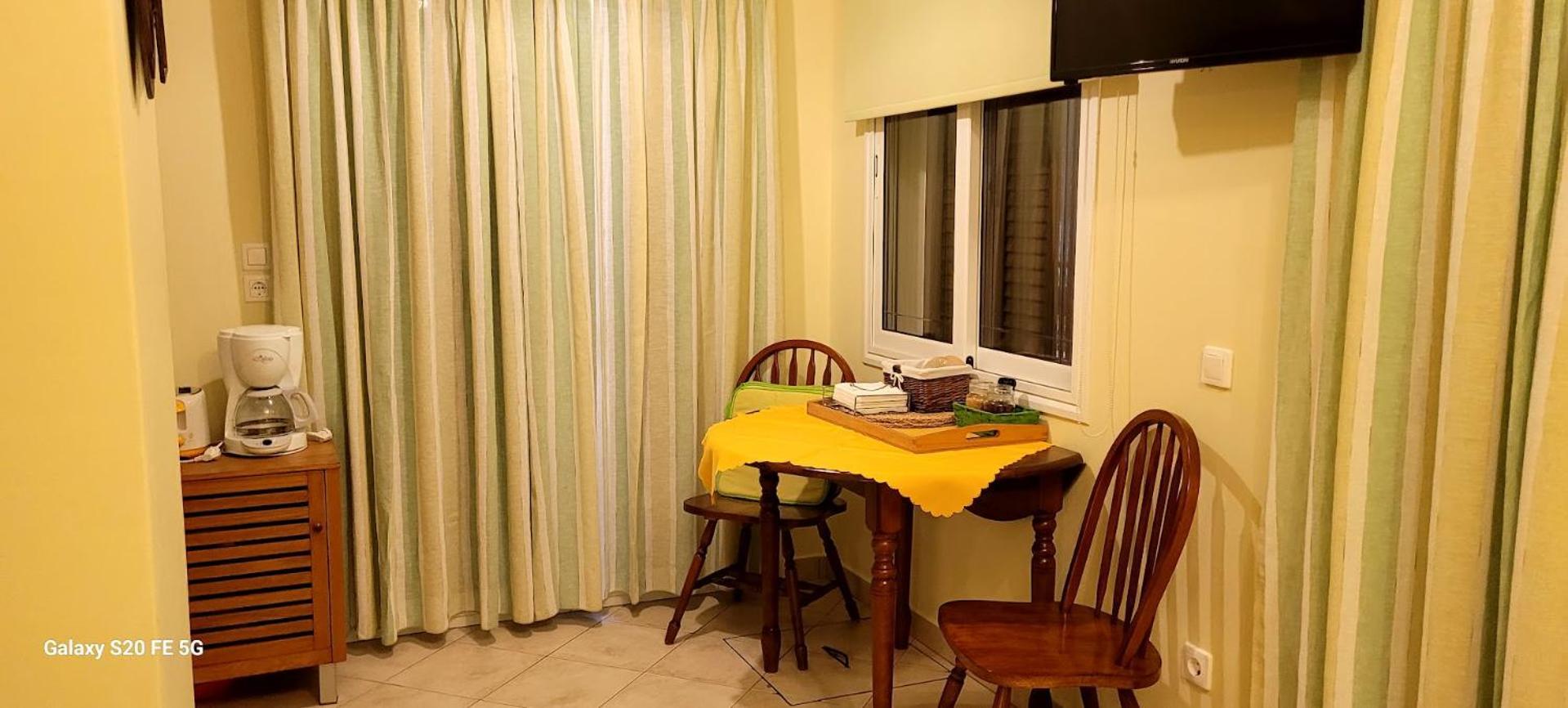 Myrties Boutique Apartments Rum bild